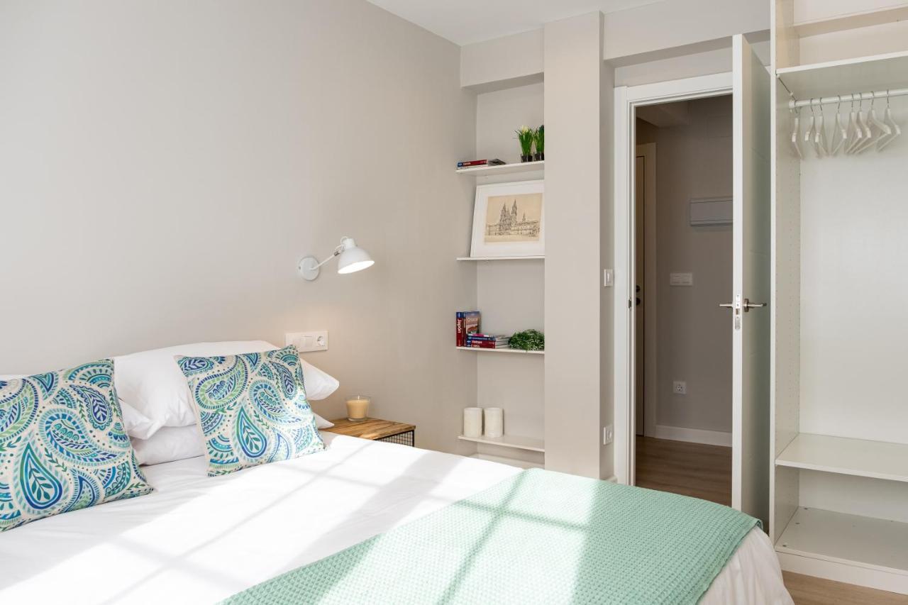 Apartamento De Diseno Centrico Con Terraza Espectacular サンティアゴ・デ・コンポステーラ エクステリア 写真