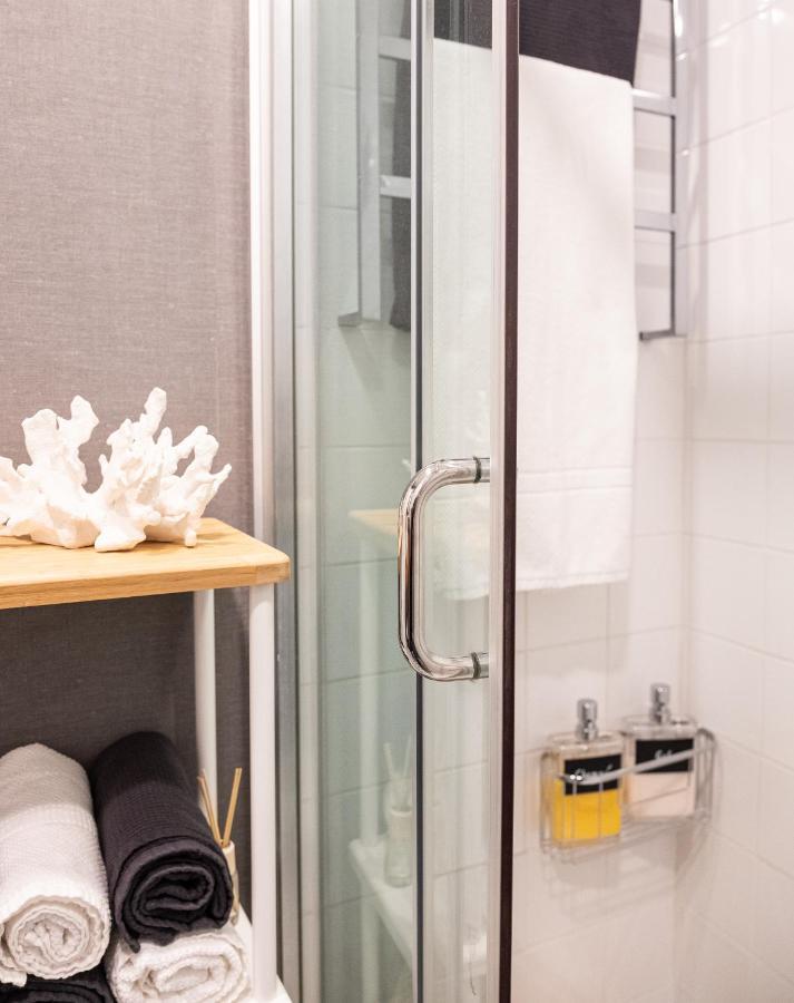 Apartamento De Diseno Centrico Con Terraza Espectacular サンティアゴ・デ・コンポステーラ エクステリア 写真