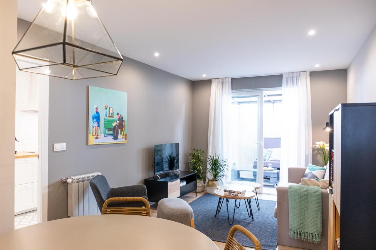 Apartamento De Diseno Centrico Con Terraza Espectacular サンティアゴ・デ・コンポステーラ エクステリア 写真
