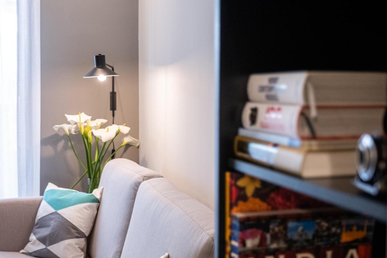 Apartamento De Diseno Centrico Con Terraza Espectacular サンティアゴ・デ・コンポステーラ エクステリア 写真