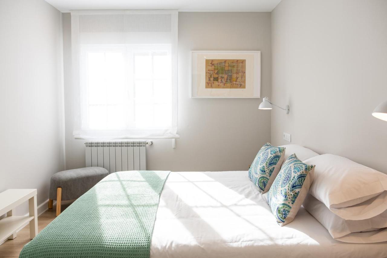 Apartamento De Diseno Centrico Con Terraza Espectacular サンティアゴ・デ・コンポステーラ エクステリア 写真